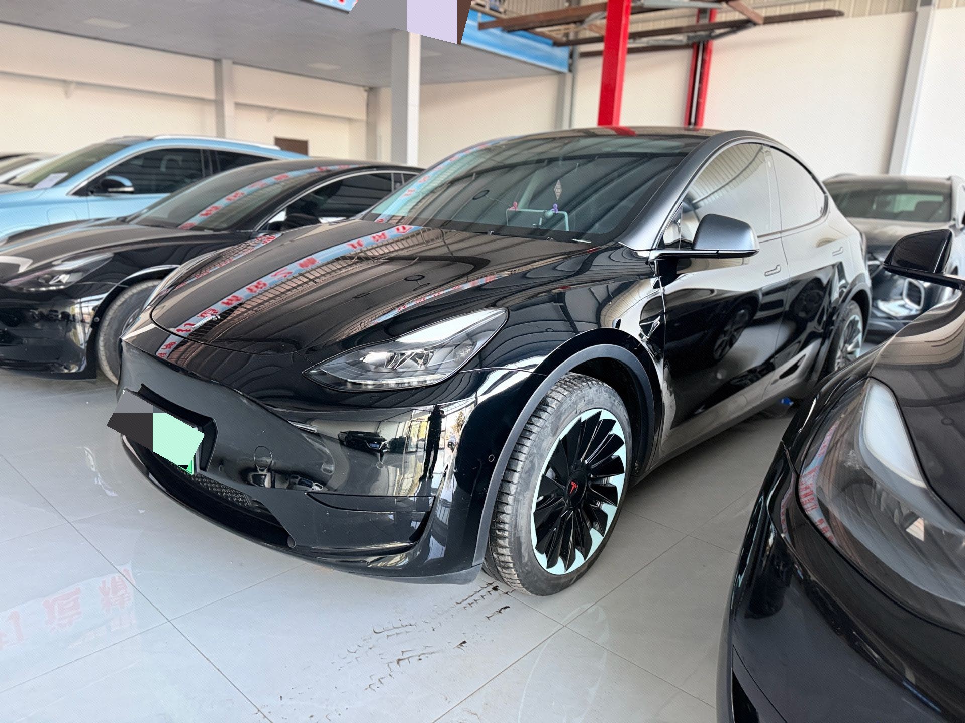 Tesla Model Y 2023 Tesla Model Y 2023 car image