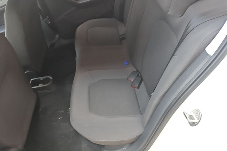 Volkswagen Santana 2017 #17 Volkswagen Santana 2017 car image #17