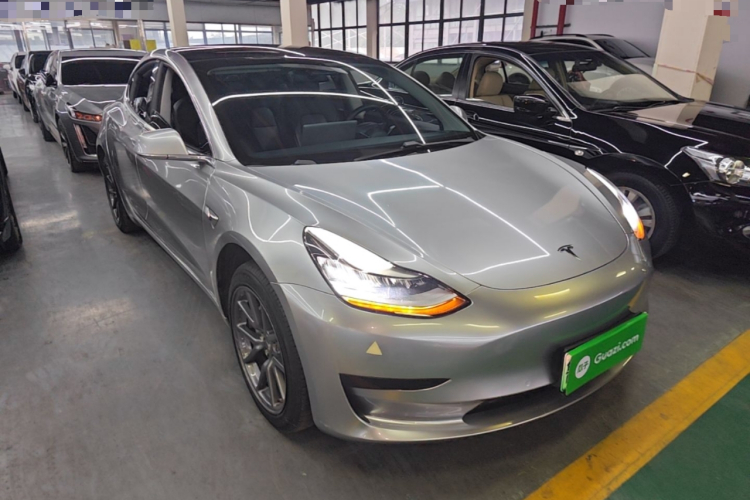 Tesla Model 3 2020 #4 Tesla Model 3 2020 immagine di auto #4