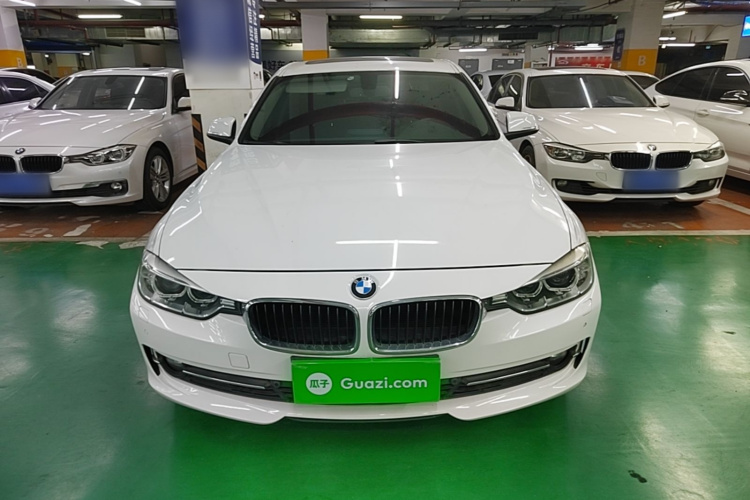 BMW 3 Series 2015 #3 BMW 3 Series 2015 imagen de coche #3