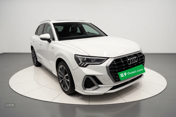 Audi Q3 2020 car image #4