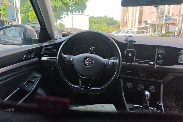 Volkswagen Bora 2019 immagine di auto #12