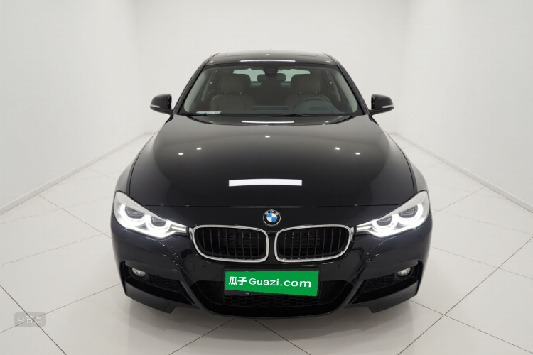 BMW 3 Series 2019 #3 BMW 3 Series 2019 car image #3