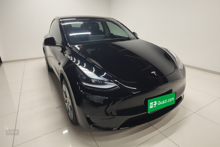 Tesla Model Y 2022 car image #4