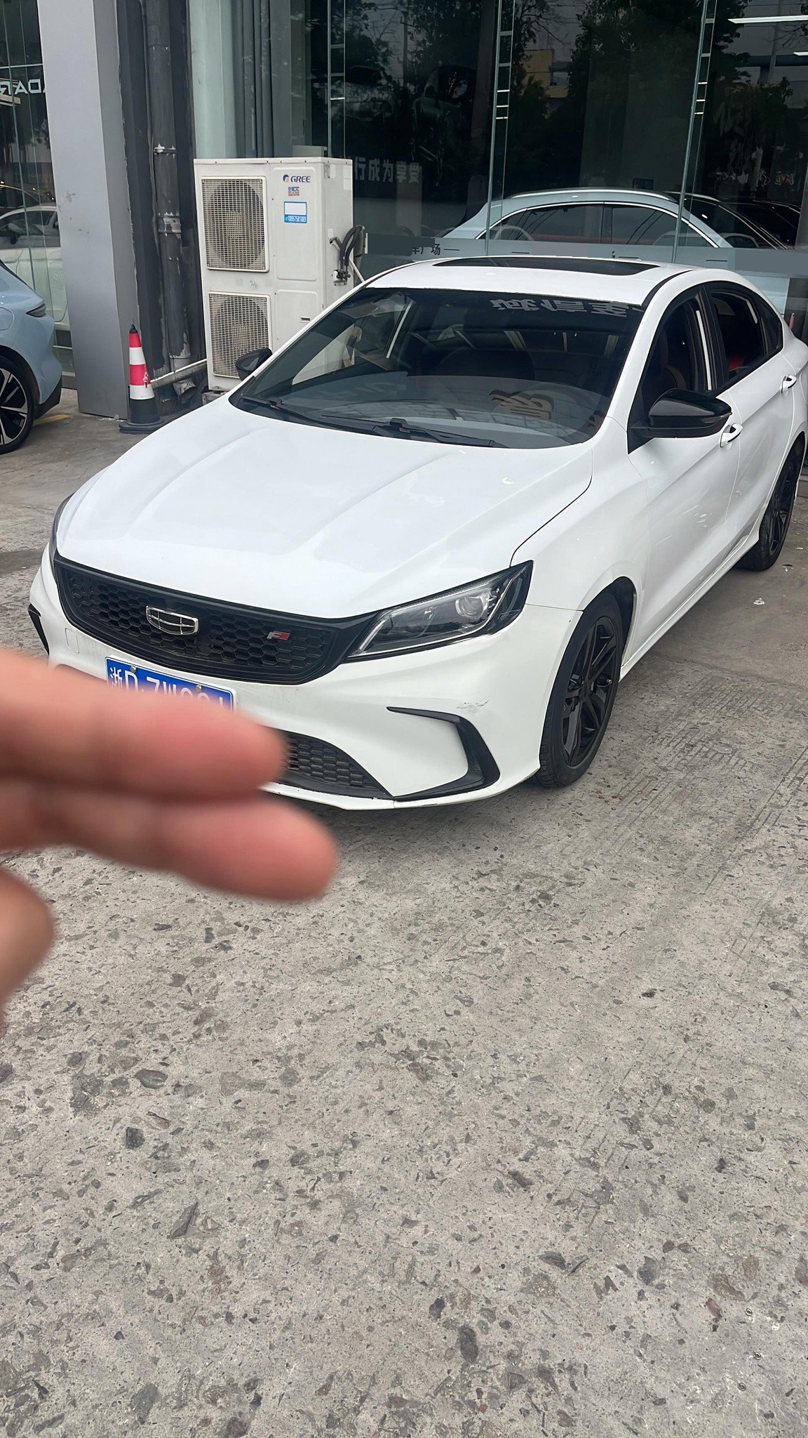 GEELY Binray 2022 car image 