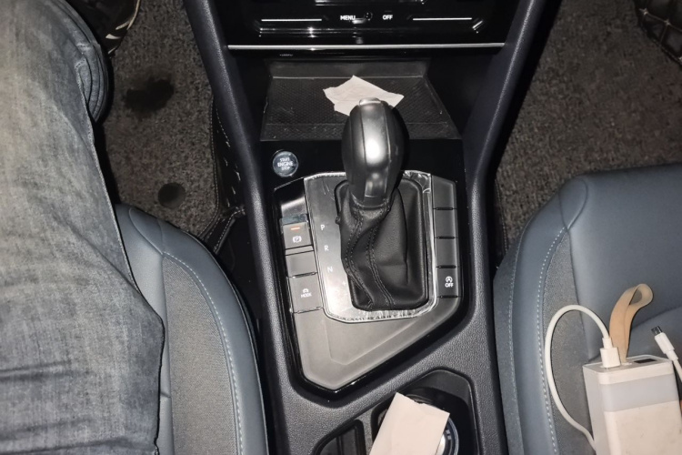 Volkswagen Tharu 2023 #18 Volkswagen Tharu 2023 immagine di auto #18