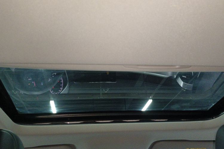 GEELY Coolray 2021 immagine di auto #18