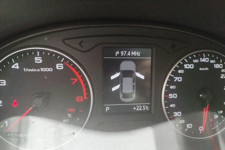 Audi A3 2016 изображение автомобиля #13