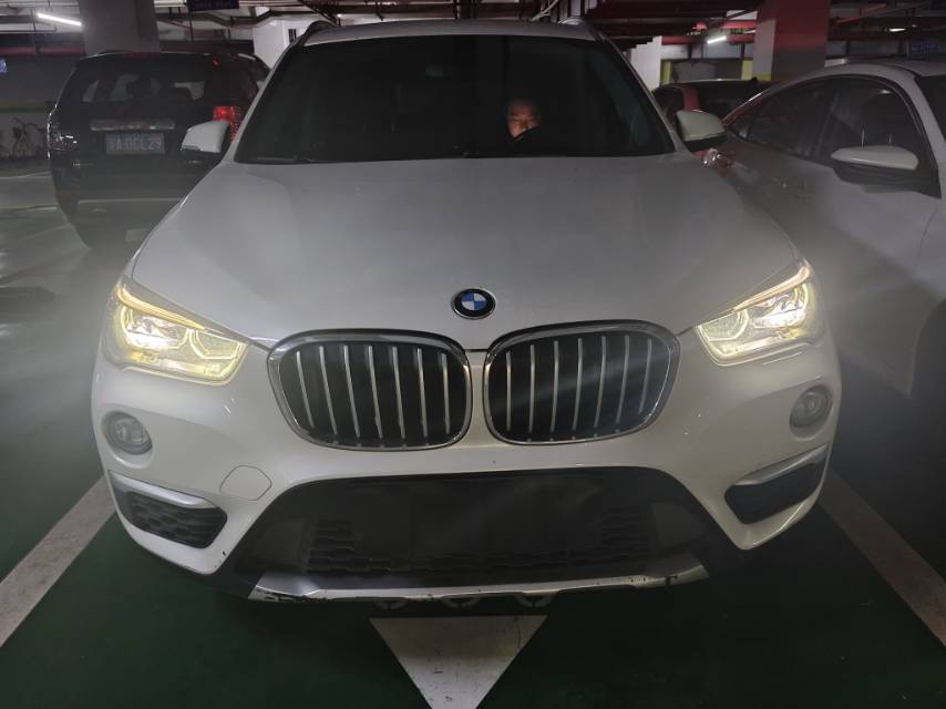 2019 изображение автомобиля #2
