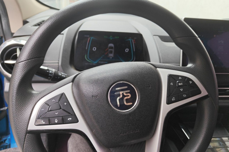 BYD Yuan New Energy 2019 #11 BYD Yuan New Energy 2019 immagine di auto #11