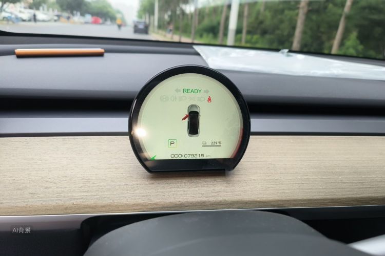 Tesla Model Y 2023 #13 Tesla Model Y 2023 car image #13