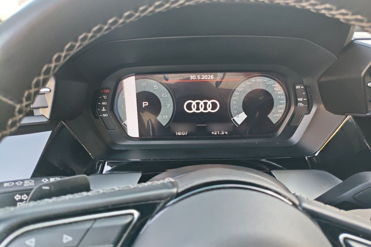 Audi A3 2024 car image #16