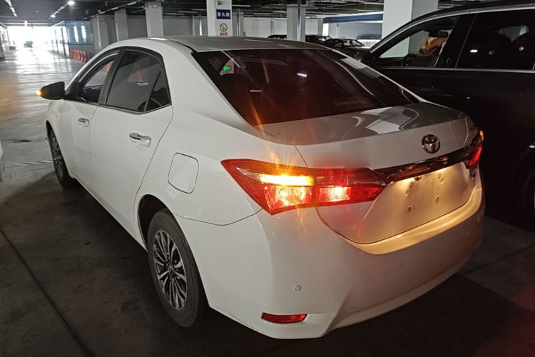 Toyota Corolla 2019 car image #5