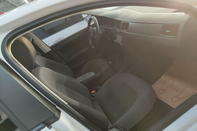 Volkswagen Santana 2016 immagine di auto #24