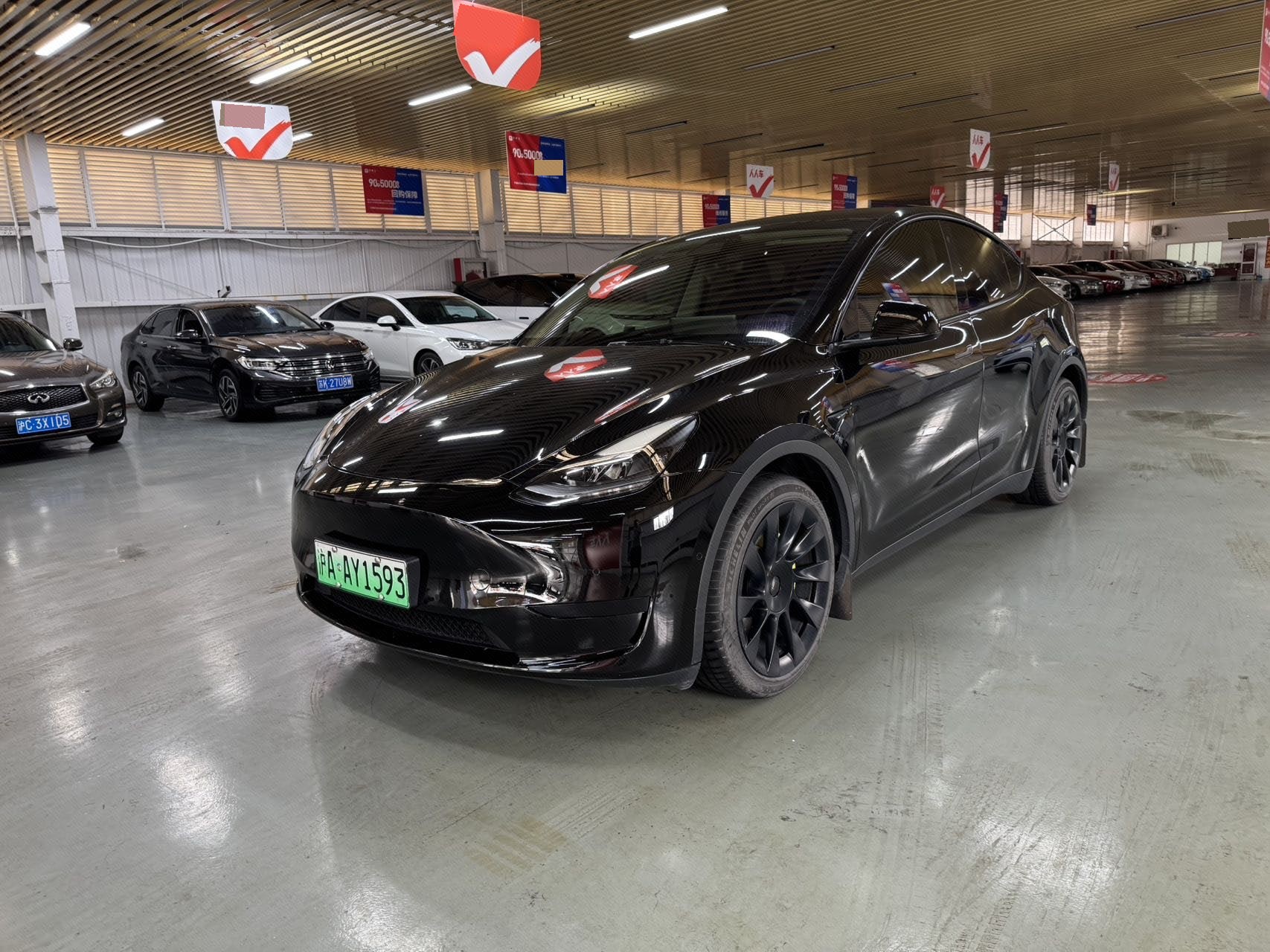 Tesla Model Y 2022 Tesla Model Y 2022 car image