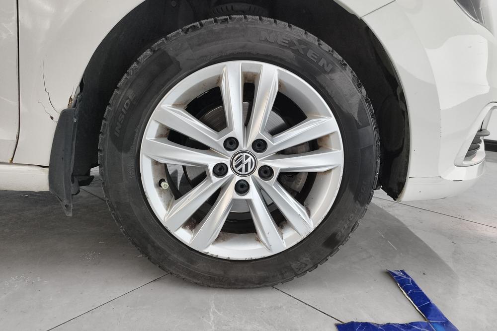 Volkswagen Santana 2017 car image #4