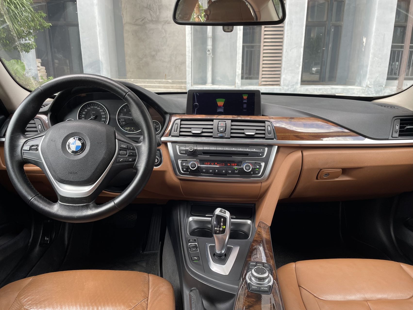 BMW 3 Series 2012 #11 BMW 3 Series 2012 immagine di auto #11