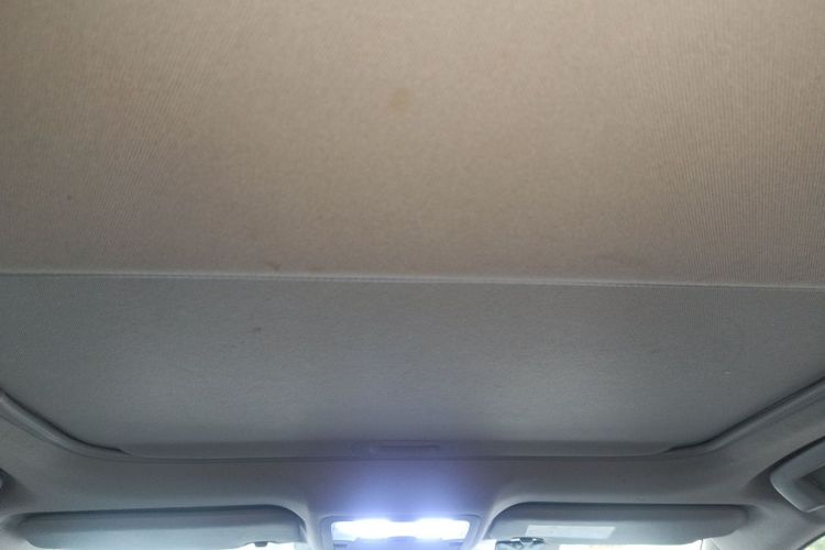 Toyota Corolla 2015 car image #16