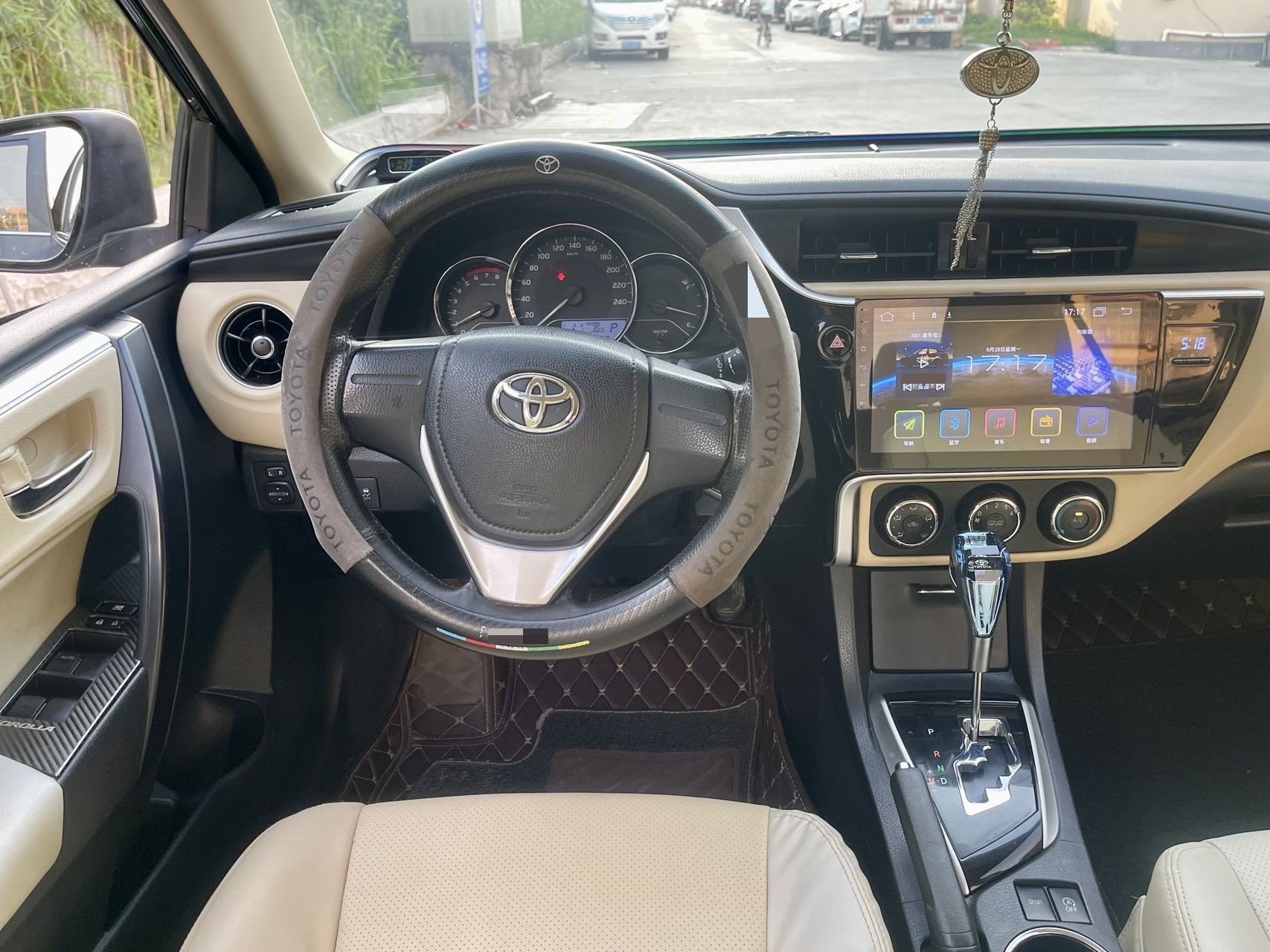 Toyota Corolla 2018 car image #6