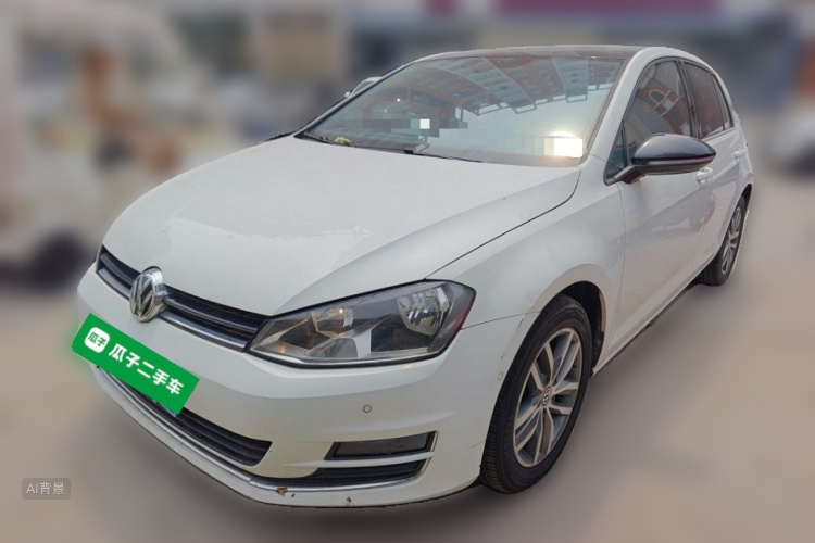 Volkswagen Golf 2017 car image #2
