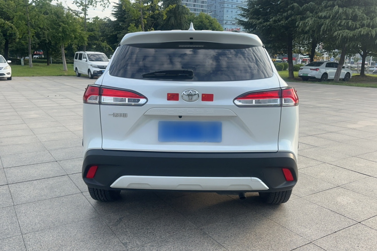 Toyota Corolla Cross 2023 #4 Toyota Corolla Cross 2023 car image #4