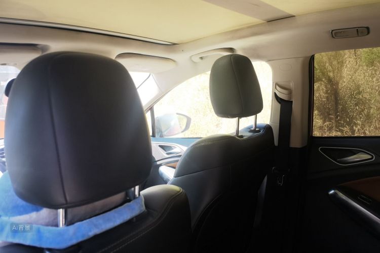BYD Yuan 2016 #20 BYD Yuan 2016 car image #20