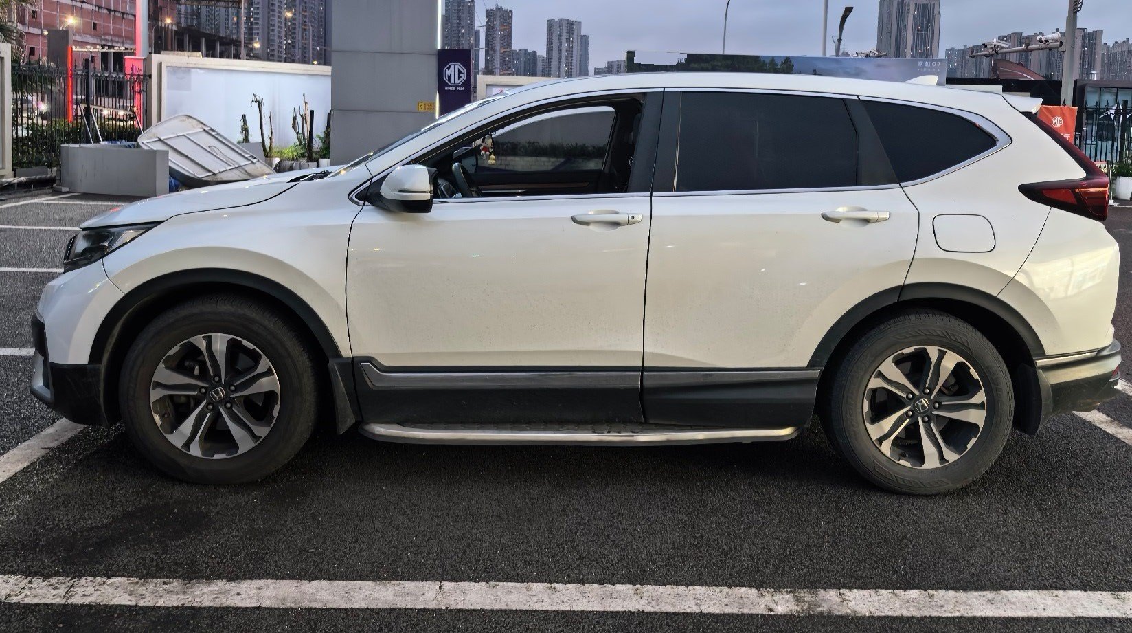 Honda CR-V 2020 #4 Honda CR-V 2020 immagine di auto #4