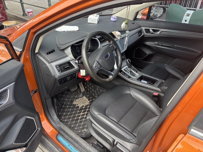 GEELY Emgrand GS 2018 car image #3