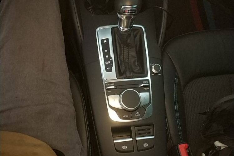 Audi A3 2019 immagine di auto #14