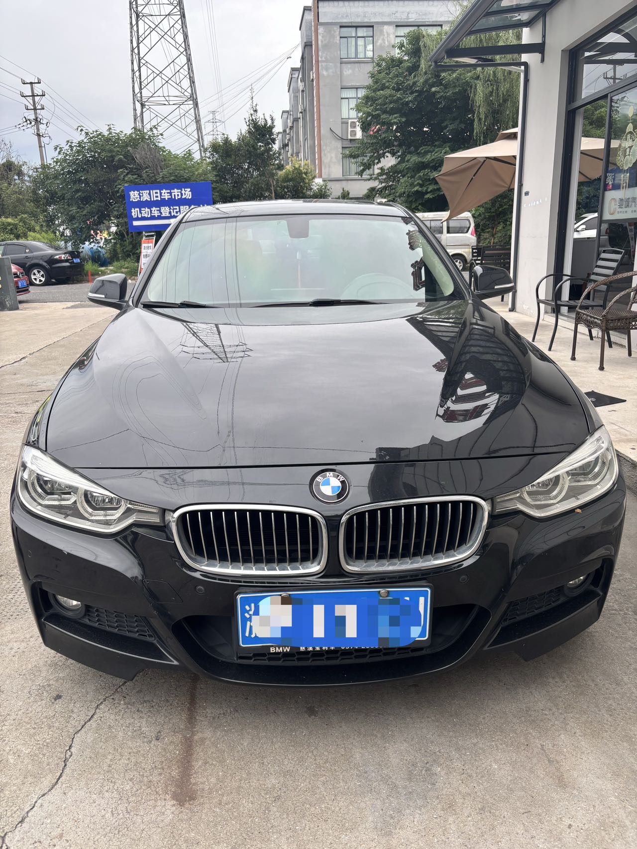 BMW 3 Series 2018 BMW 3 Series 2018 car image