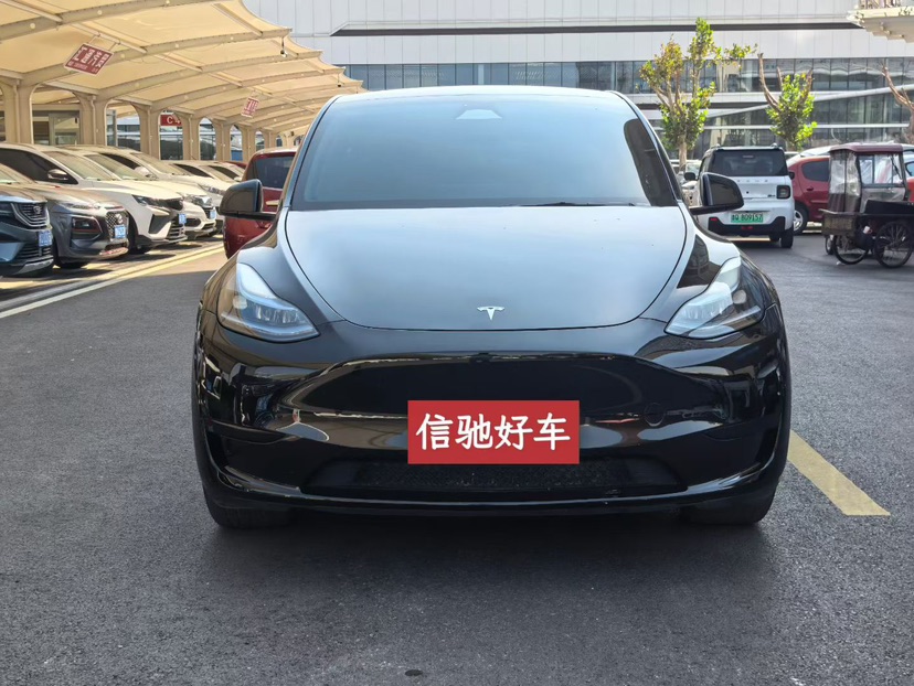 Tesla Model Y 2024 #2 Tesla Model Y 2024 car image #2