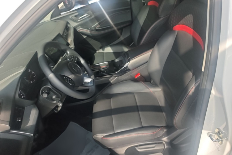 MG 5 2024 imagen de coche #15
