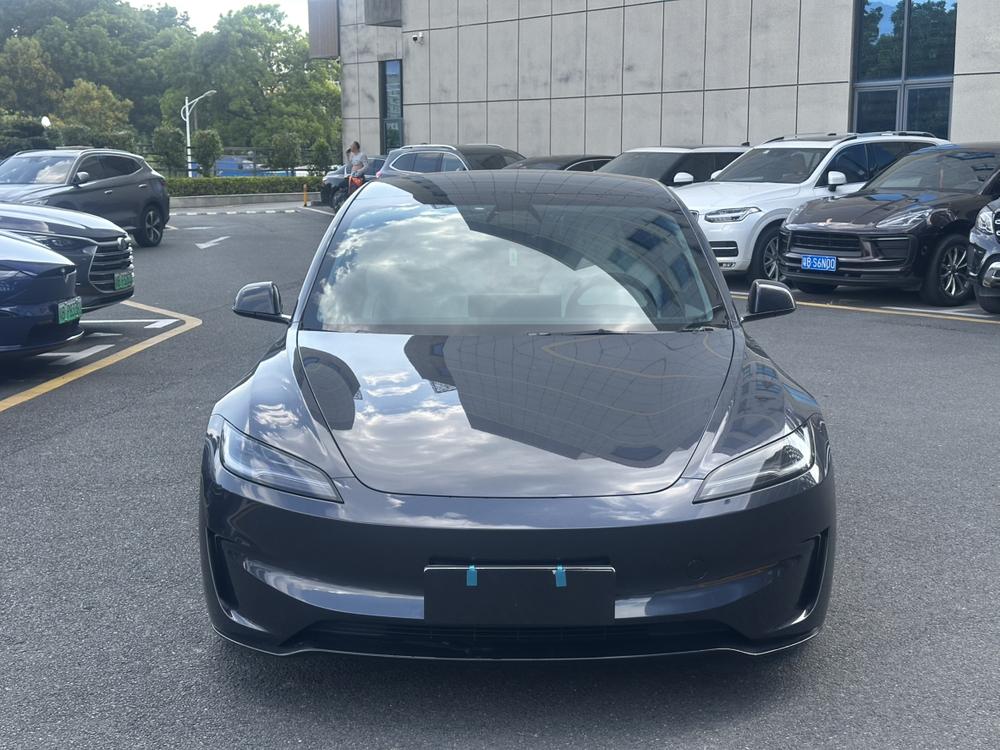 Tesla Model 3 2024 #2 Tesla Model 3 2024 car image #2