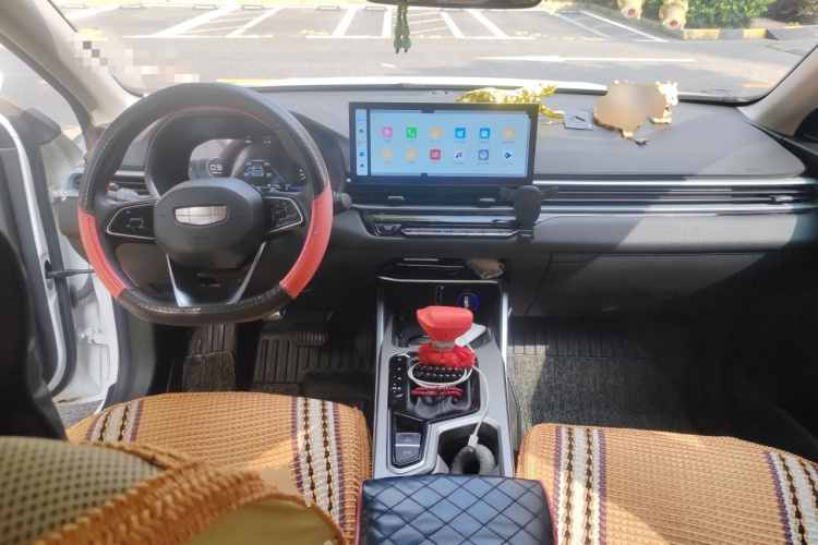 GEELY Emgrand 2025 car image #7