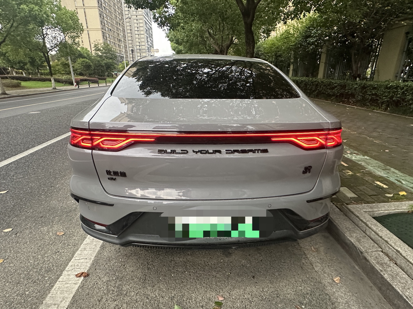 BYD Han 2024 #4 BYD Han 2024 car image #4