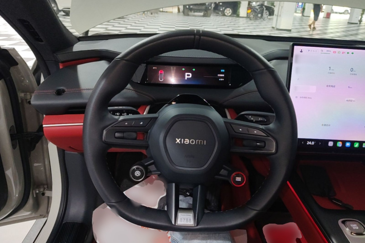 MI SU7 2025 immagine di auto #11