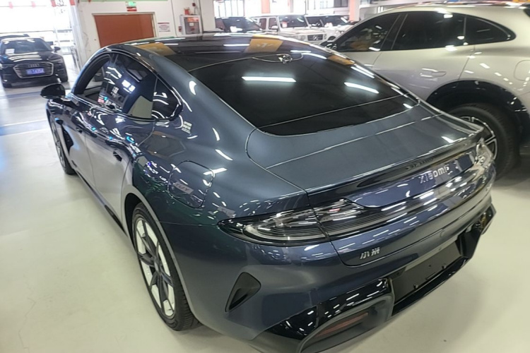 MI SU7 2025 car image #5