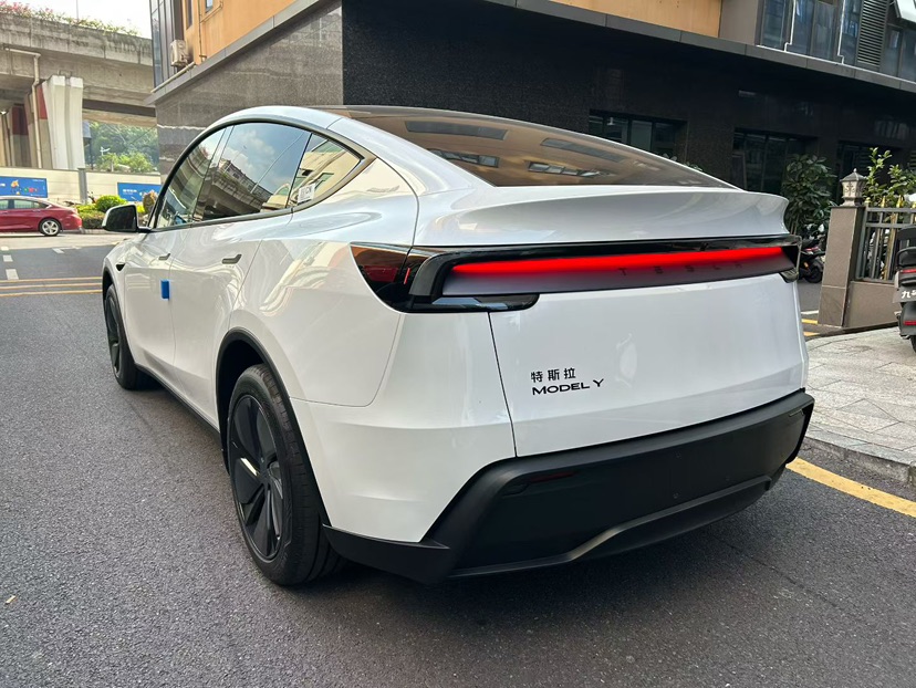 2026 immagine di auto #9