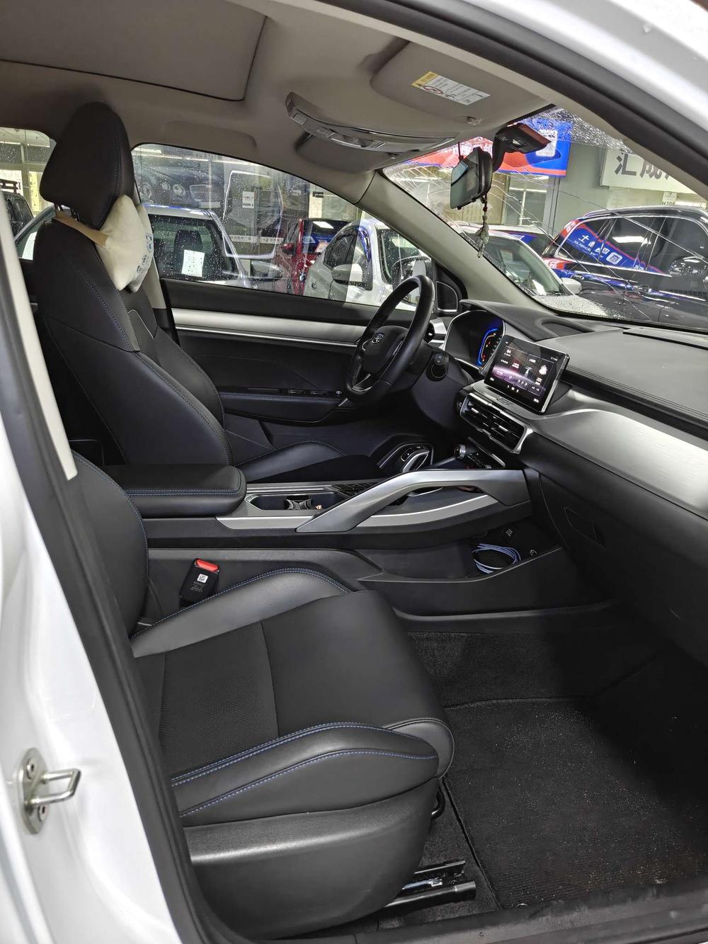 GEELY Coolray New Energy 2021 car image #6