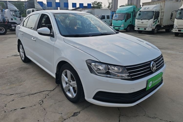 Volkswagen Lavida 2018 car image #4