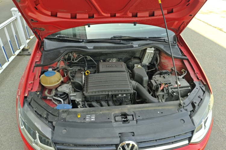 Volkswagen Polo 2017 car image #20