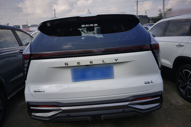 GEELY Boyue L 2022 car image #6