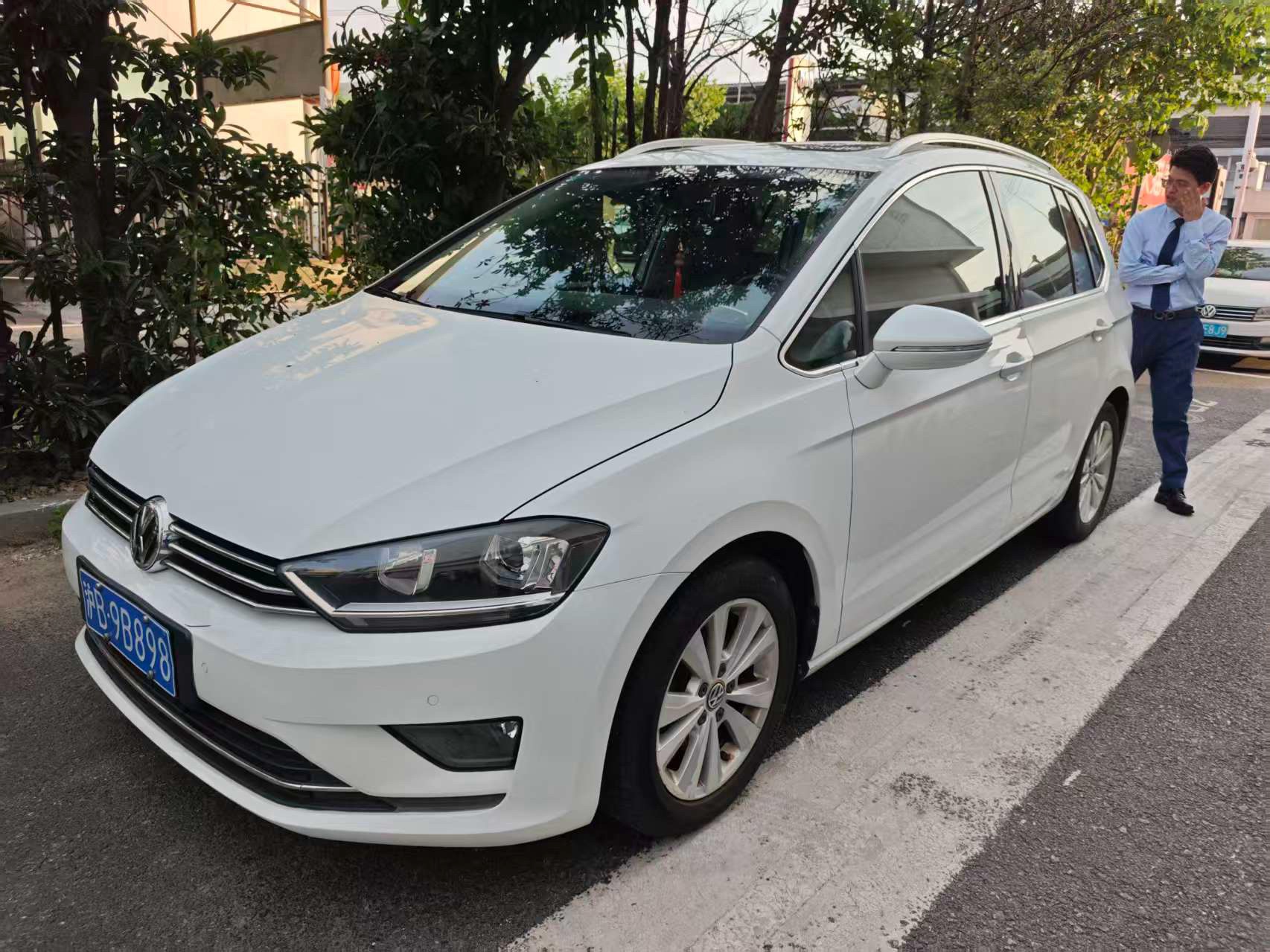 Volkswagen Golf Sportsvan 2017 car image 
