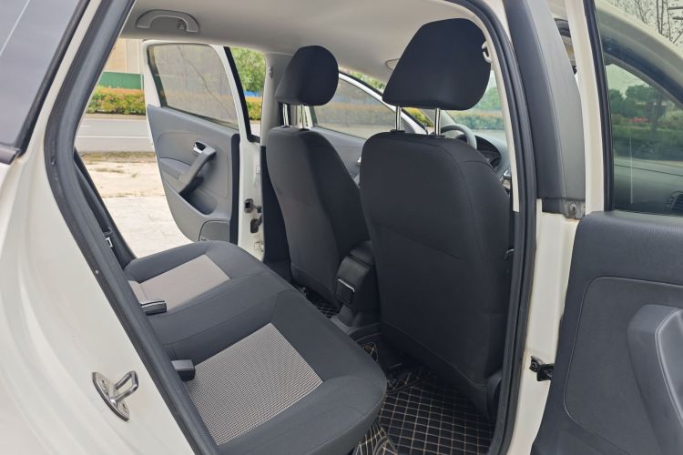 Volkswagen Polo 2019 #16 Volkswagen Polo 2019 car image #16