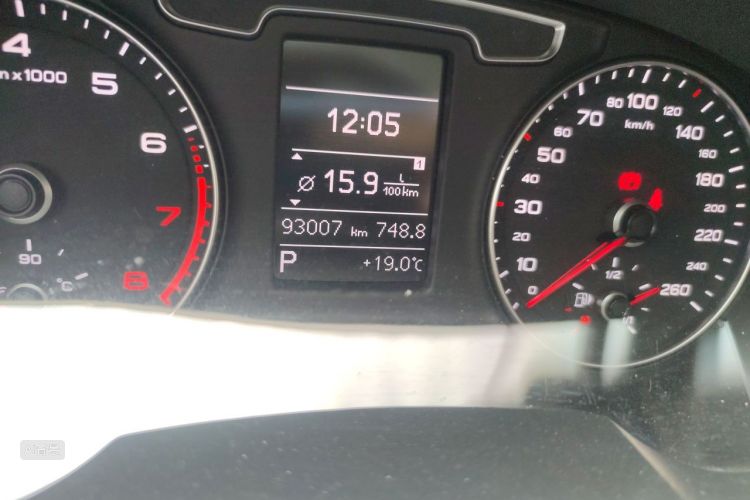 Audi Q3 2017 image de voiture #14