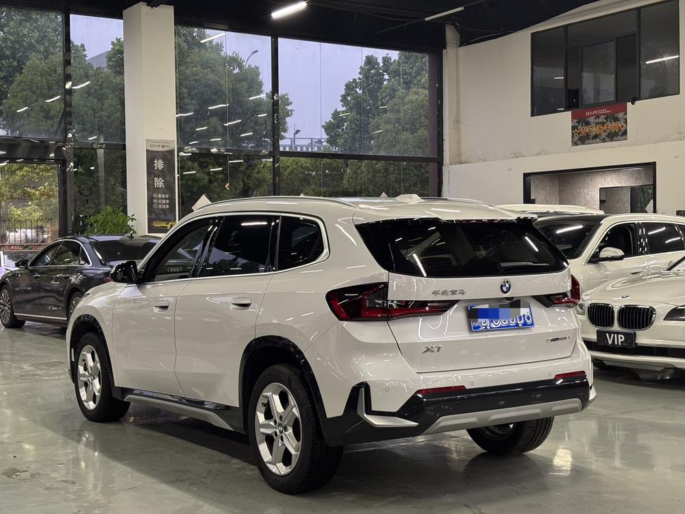 BMW X1 2023 #4 BMW X1 2023 car image #4