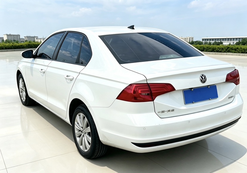 Volkswagen Bora 2022 صورة سيارة #5