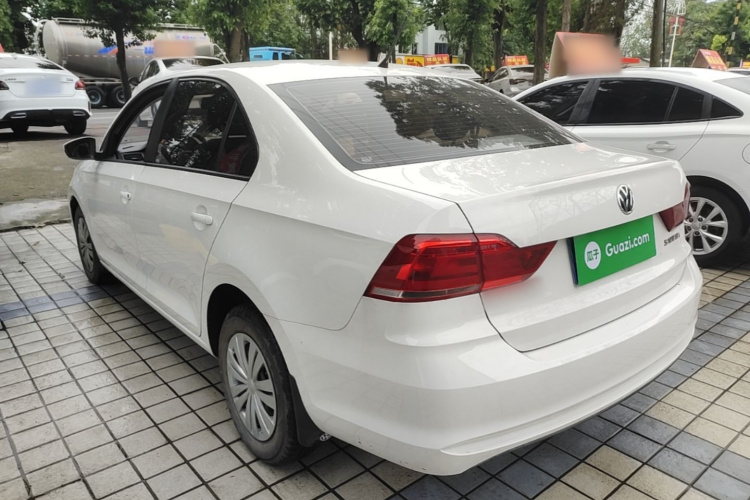 Volkswagen Santana 2019 #5 Volkswagen Santana 2019 car image #5