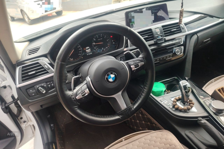 BMW 3 Series 2019 #12 BMW 3 Series 2019 car image #12