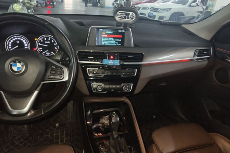 BMW X1 2018 #13 BMW X1 2018 immagine di auto #13